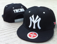 Sapca Snapback YMCMB Young Money Cash Money Billionaires foto