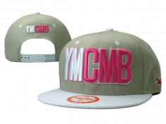 Sapca Snapback YMCMB Young Money Cash Money Billionaires foto