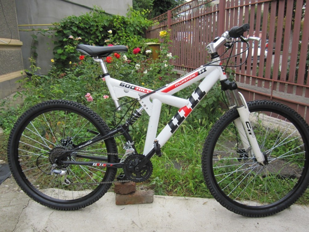 Bicicleta MTB McKenzie Hill 600, import Germania | arhiva Okazii.ro