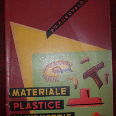 P.G. Konovalov - Materiale plastice in industrie