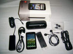 Smartphone HD Motorola Atrix, putin folosit, fara zgarieturi, in garantie, second hand. foto