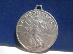 Medalie franceza- La Sequanaise Assurances foto