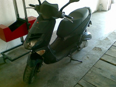 Vand Aprilia Leonardo 250 cmc, inmatriculat, in stare impecabila, unic proprietar foto