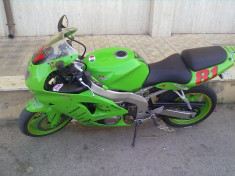 Vand - Schimb motocicleta Kawasaki an 1999 inmatriculata Italia foto