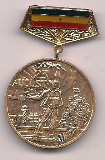 medalie-40 de ani de la eliberarea de sub dominatia fascista-23 augst 1944 -1984