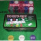 Set Poker in cutie Metalica complet PCS Texas Hold &#039; Em 200 jetoane cu inscriptie euro doua pachete de carti