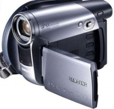 Video camera cu Dvd-Samsung VP-DC171. foto
