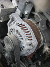 Alternator Citroen c4 , c4 grande, C5 si Mitsubishi 2.0 d cod 9654752880 foto