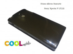 Husa silicon fumurie - Sony Ericsson Xperia P LT22i foto