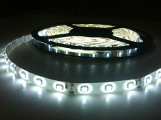 Banda led 60 smd 3528/ metru liniar, 300 smd pe rola 5 metri rezistenta la apa alb rece doar 42 lei rola foto