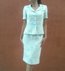 Costum dama ocazie din brocart foto