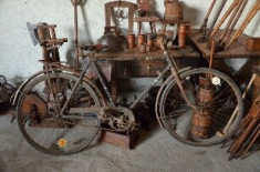 bicicleta veche move muhlhausen foto
