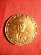 Placheta Fundatia General Stefan Gusa - Tanc , bronz ,d= 6 cm foto