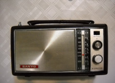 radio sanyo foarte rar vechi anii 60 de colectie vintage functional foto