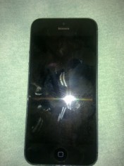 vand iphone 5 negru neverlock foto