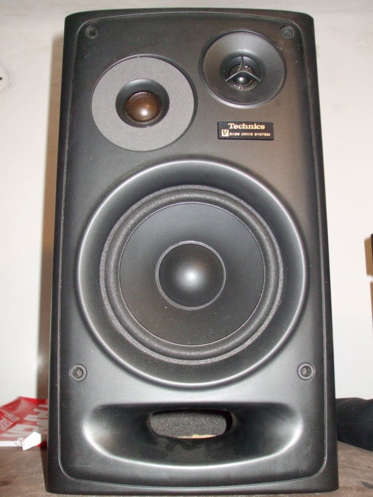 Boxe Technics SB-CH655 3 cai 6 ohmi, input 100w,music 50w | arhiva ...