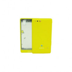 Carcasa rama suport ecran lcd display capac spate baterie acumulator Sony ST27i, ST27a, Xperia Go Galbe Yellow Originala Noua Sigilata foto