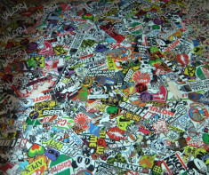 Autocolant Folie Stickerbomb 150cm x 50cm (sticker bomb) model 2 foto