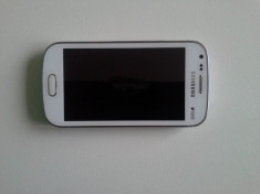 Samsung Galaxy S Duos GT- S7562 foto