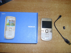 Nokia C3 foto