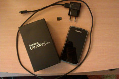 Samsung Galaxy S Plus GT-I9001 foto