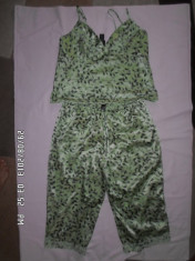 SECRET TRESURES - PIJAMA DE VARA ,XL(16 - 18 ) , 44-46 ,CA NOUA,100% POLIESTER, SUPER CALITATE,GERMANIA foto