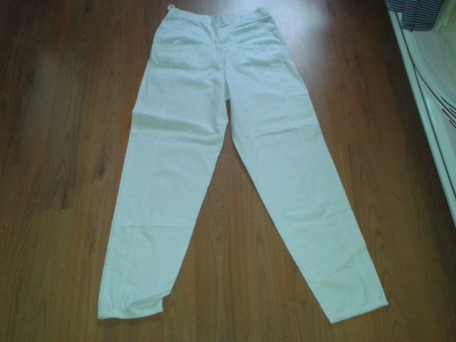 pantaloni