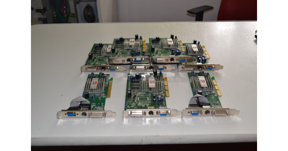 **SUPER-PRET** PLACA VIDEO AGP ATI RADEON R9250...128MB...128BIT ...