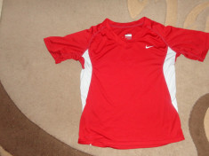 Tricou fitness- Firma Nike-marimea XXS foto