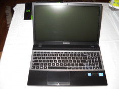 Vand laptop SamsungNP300V5Z-S02RO impecabil !! poze reale !! foto