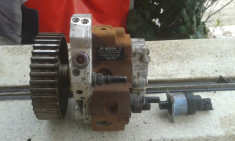 pompa injectie Laguna 2 , 1.9 dci ,120cp 2002, ,2003, f bune foto