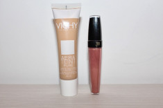 Fond de ten Vichy + Luciu buze Lancome Absolue foto