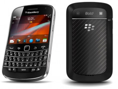 Vand BlackBerry 9900 Impecabil (Pachet Complet+Incarcator Masina) foto