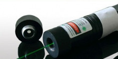 Laser pointer de mare putere 1000mW Green Laser Pointer foto