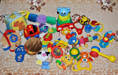 Jucarii pentru bebelus, set de 22 jucarii diferite foto