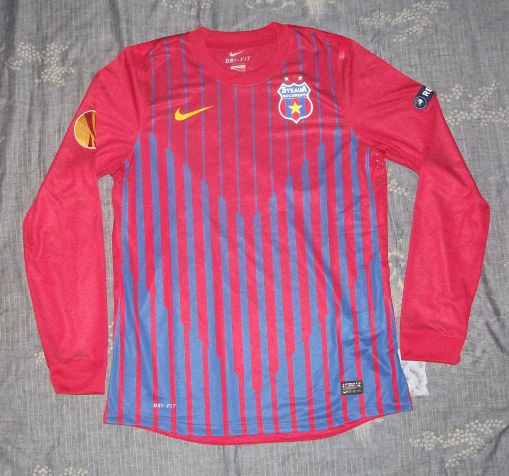 Tricou Steaua-sezon 2011-2012-Europa League | arhiva Okazii.ro