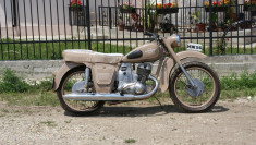 Motociclieta IJ 56 an 1961 foto