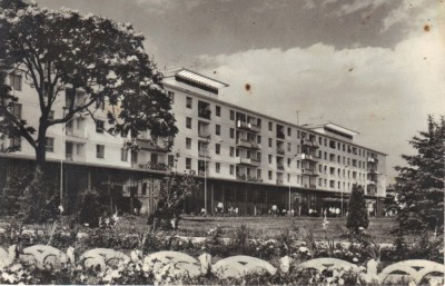 Carte postala CP AG002 Pitesti - Pe str Doamna Balasa - circulata 1966 [I] foto