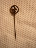 Insigna veche de Aviatie , alama , d= 1,1 cm