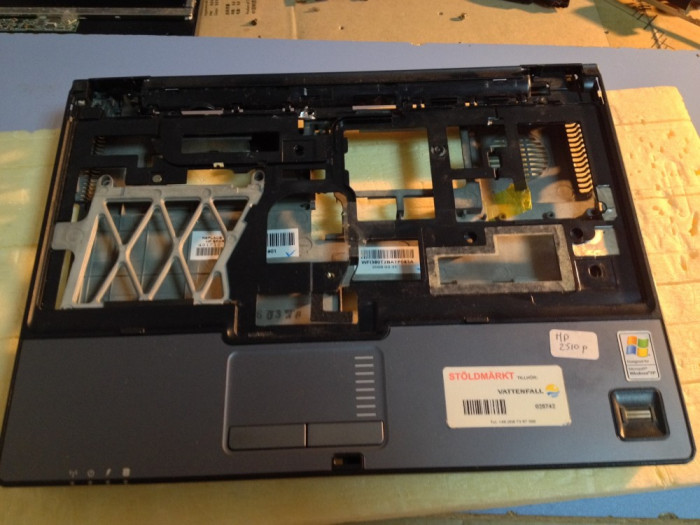 BOTTOM CASE HP 2510P