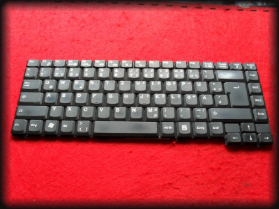 Tastatura gericom Fujitsu Siemens Amilo A7600, A7620, A8620, D6830, D7850 foto