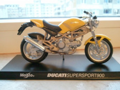 Macheta moto motor motocicleta colectie scara 1/18 Maisto Ducati Supersport 900 (si prin posta romana) foto