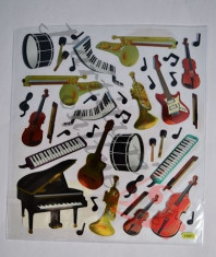 Sticker cu instrumente muzicale si claviatura foto