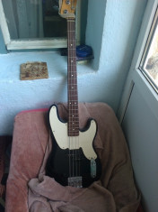 bass - Fender Precision Mike Dirnt foto