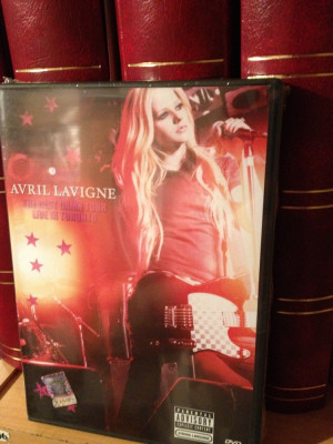 AVRIL LAVIGNE - THE BEST DAMN TOUR -LIVE IN TORONTO(2009/SONY) DVD NOU/SIGILAT foto