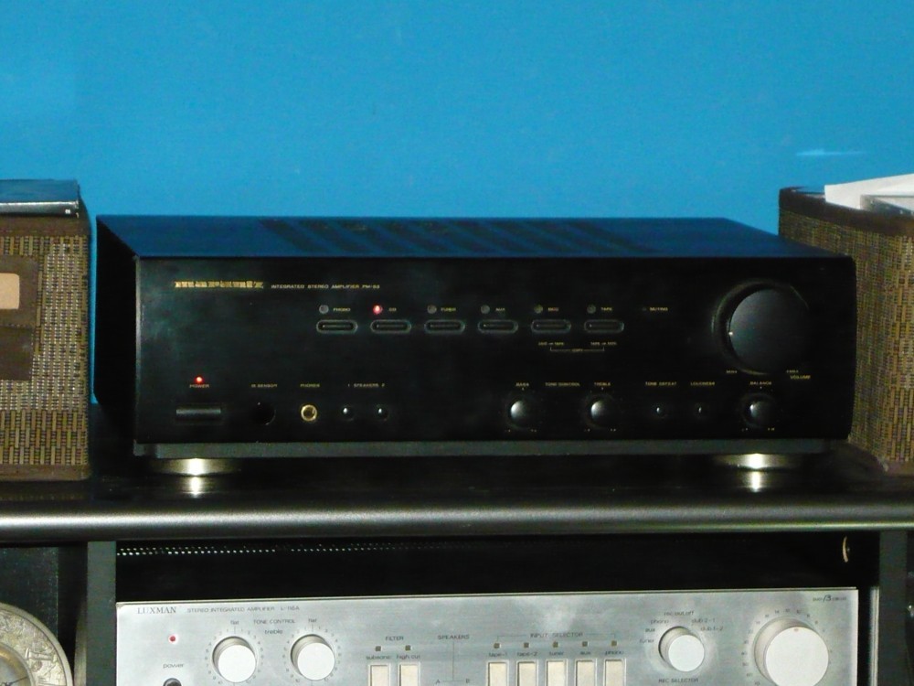 MARANTZ PM53 AMPLIFICATEUR STEREO 2 x 65 W Marantz Made in