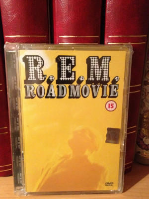 R.E.M. - ROAD MOVIE / LIVE (1996/2003/WARNER MUSIC) -gen:ROCK - DVD NOU/SIGILAT foto