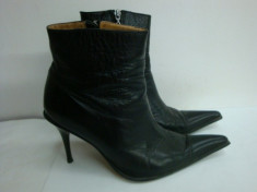 BOTINE / GHETE DAMA NEGRE, PIELE NATURALA INTERIOR / EXTERIOR, MAR. 39, MADE IN ITALY foto