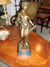 statueta bronz foto