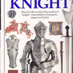 Carte copii: Knight (album Dorling Kindersley - Eyewitness in limba engleza)